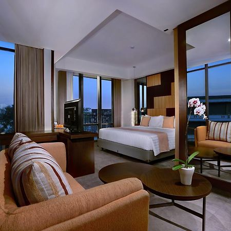 Aston Inn Mataram Exterior photo