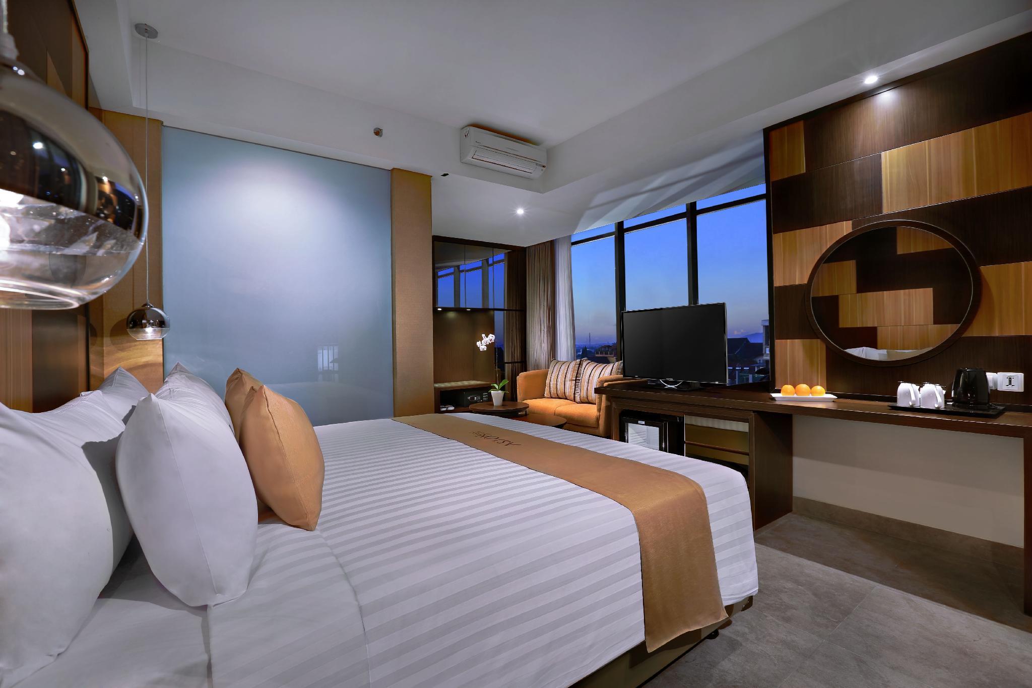 Aston Inn Mataram Exterior photo