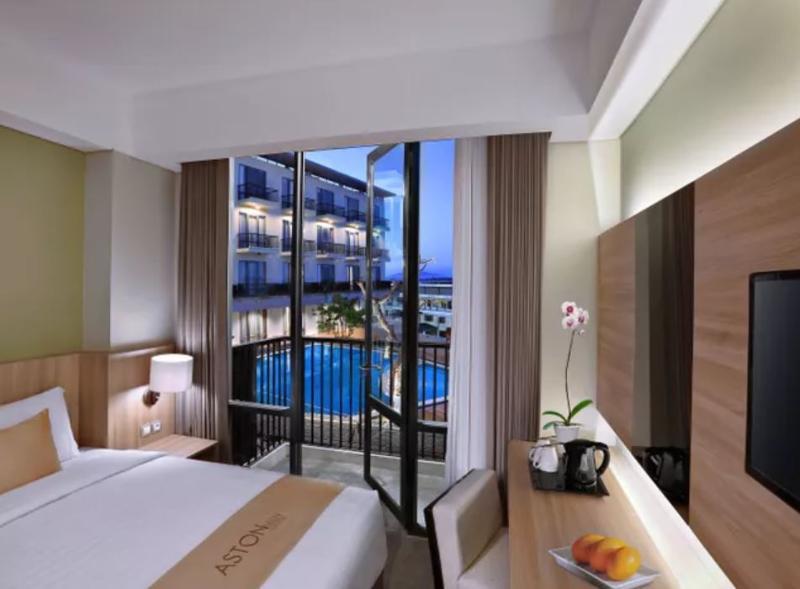 Aston Inn Mataram Exterior photo